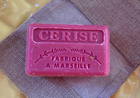 Savonnette Marseillaise au Beurre de Karité Bio - 125g - Cerise